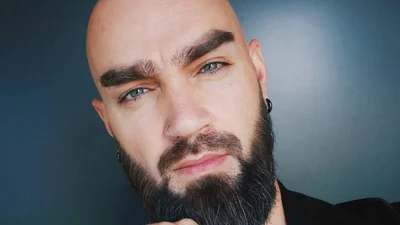 Сильный и милый: Валерий Бебко очаровал сеть кадром с крохотной собачкой