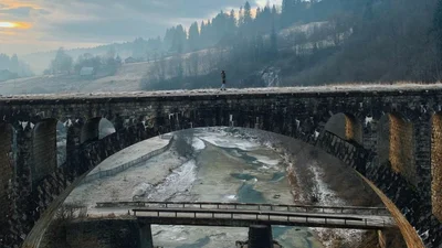 Люксові мандри: ТОП-5 небанальних локацій України, які варто побачити зимою