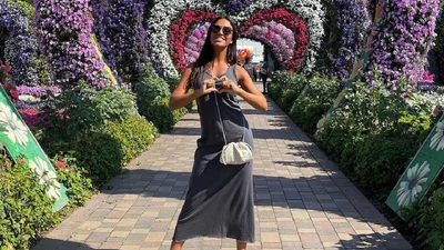 Санта Димопулос лишит тебя сна мокрыми фото в крошечном бикини