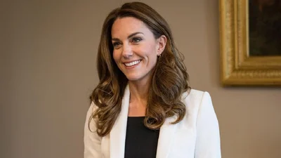 Нарушила протокол: Кейт Миддлтон сделала первое селфи в королевской семье