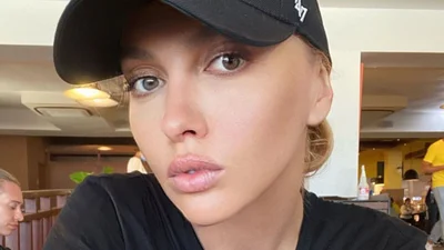 Обманули и поразили: друзья Оли Поляковой устроили ей день рождения