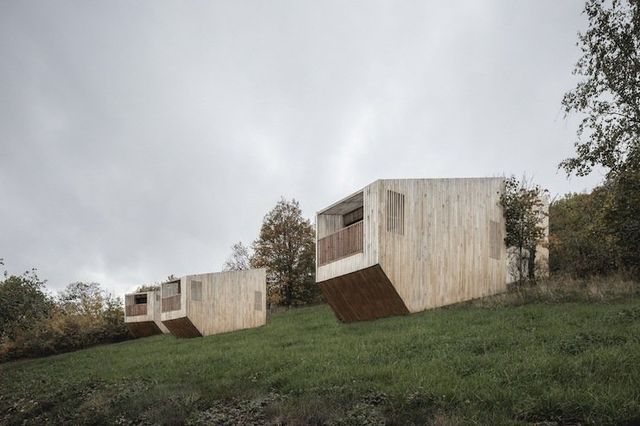 Во французских горах обустроили коробки-отели с живописным видом - фото 505467