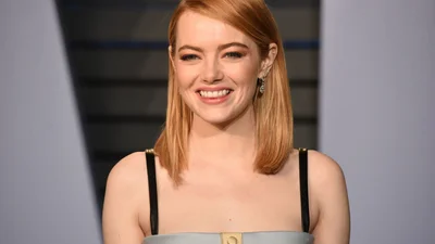 У мережу потрапили нові фото Емми Стоун на останніх місяцях вагітності