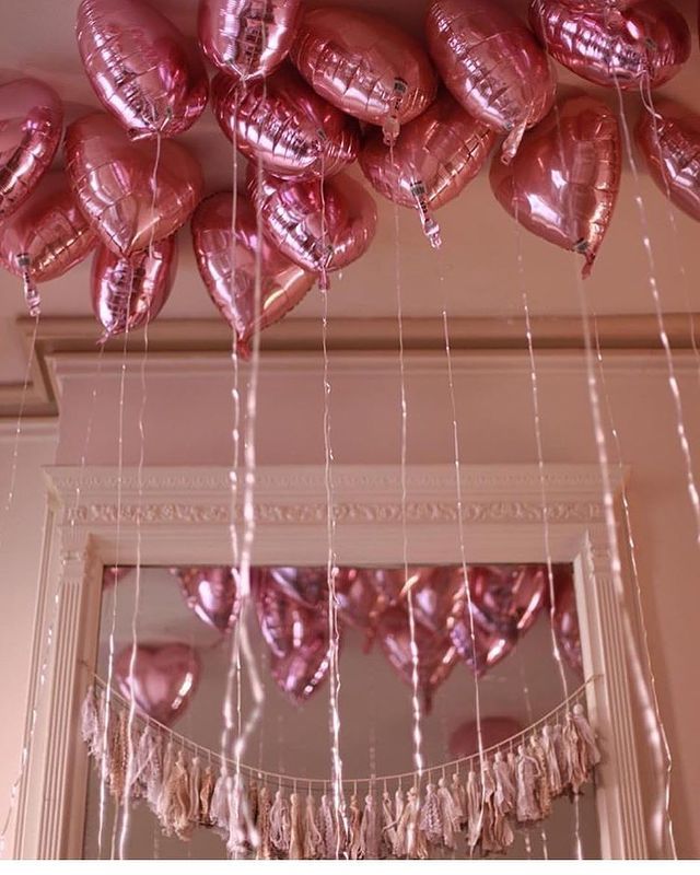 Как романтично украсить комнату на День Валентина - атмосферные идеи - фото 505821