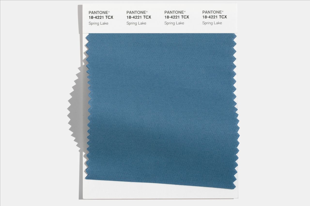 Готуємось завчасно: Інститут кольору Pantone назвав трендові кольори осені 2021 - фото 506271