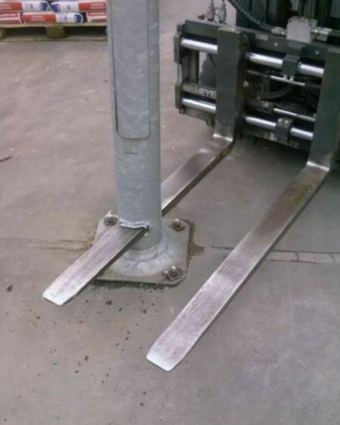 Подборка смешных фото о людях, которые чихать хотели на эту вашу безопасность - 506515 Подборка смешных фото о людях, которые чихать хотели на эту вашу безопасность - фото 506515