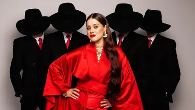 Жена DZIDZIO показала, какой была 14 лет назад