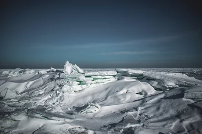 Заледеніла Бердянська коса перетворилася на 'Арктику', і туристи шаленіють від цих видів - фото 507231
