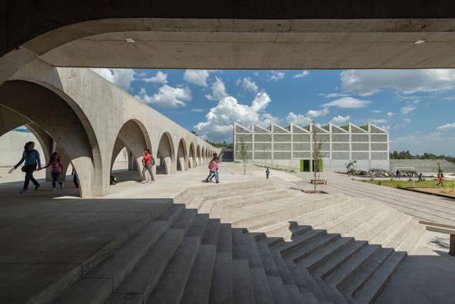 'Клуб для хлопчиків і дівчаток' (Club de Niños y Niñas) від архітекторів Centro de Сolaboración Arquitectónica (CCA), Мексика - фото 507459