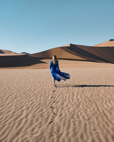 Тіна Кароль у блакитній сукні посеред пустелі вразила новим фотосетом - фото 507799