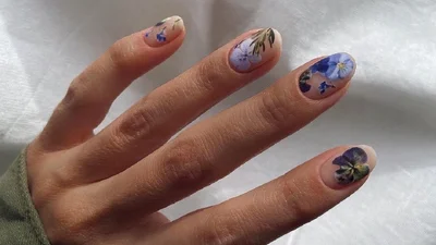 На 8 марта и не только: маникюр с весенним настроением