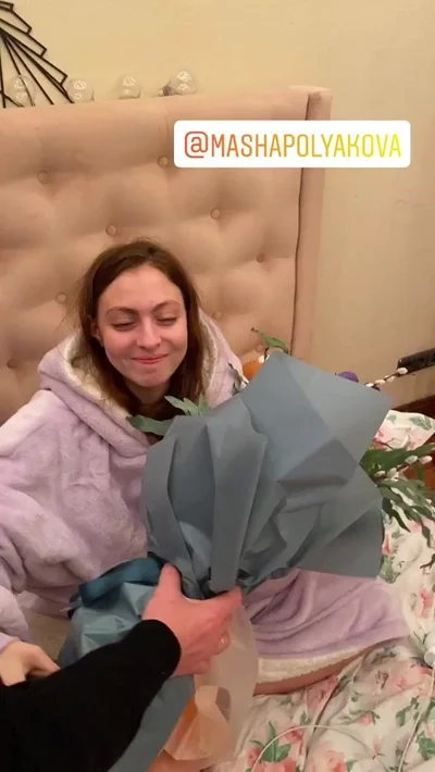 Оля Полякова показала, як опівночі вітала доньку з днем народження - фото 508122