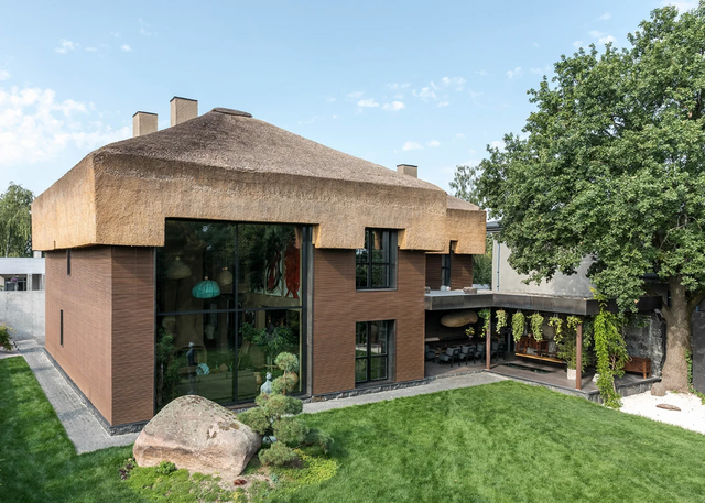 Необычный украинский дом победил на мировом архитектурном конкурсе - фото 508140