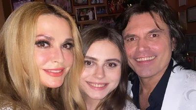 Ольга Сумская поздравила дочь с 19-летием подборкой личных архивных фото