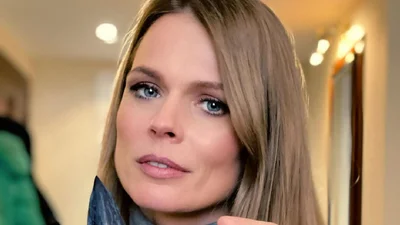 Как правильно поднять упавшее: видеоурок с забавными позами от Оли Фреймут