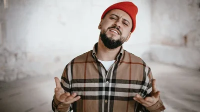 MONATIK представил трек с участниками своей команды на "Голосе страны 11"