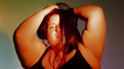 "Світ потребує краси": новий чесний та неймовірно ніжний кліп alyona alyona