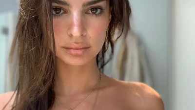 Эмили Ратаковски впервые стала мамой