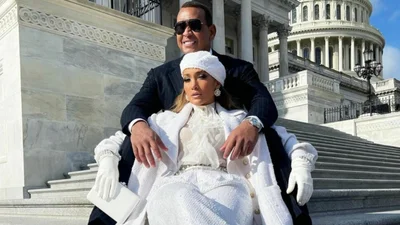 Дженніфер Лопес прокоментувала свій розрив із Алексом Родрігесом