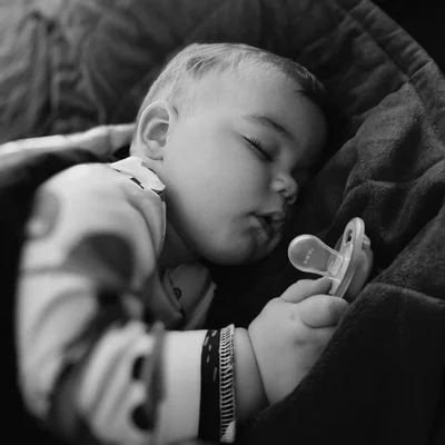ONUKA засыпала Instagram снимками своего сына, и этот малыш украдет твое сердце - фото 509256