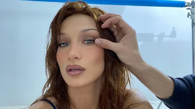 Прощайся с широкими бровями, ведь Белла Хадид возвращает в моду супертонкие