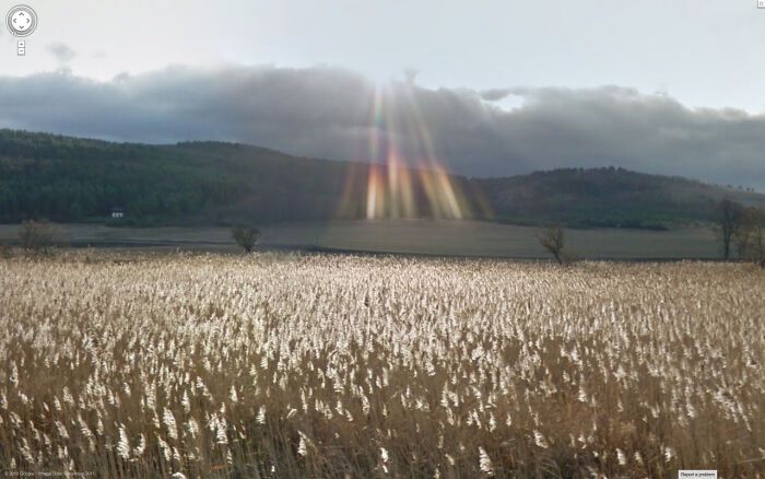 20 шедевральных фото, которые случайно сделал Google Street View - фото 510561