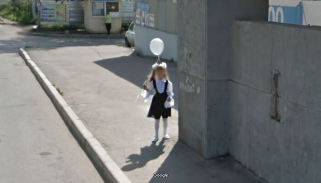 20 шедевральных фото, которые случайно сделал Google Street View - фото 510564
