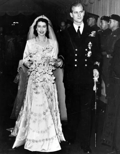 Весілля принца Філіпа і принцеси Єлизавети  - фото 511653