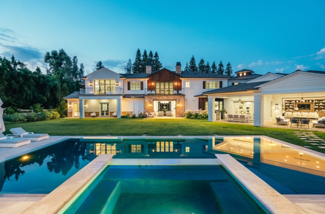 Мадонна купила дом, в котором жил The Weeknd, за 19 млн долларов - фото 511865