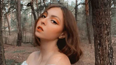 16-летняя Маша Полякова в купальнике показала подписчикам свои формы