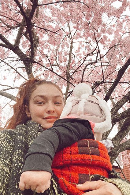 Джіджі Хадід поділилася новими фото семимісячної доньки - 512638 Джіджі Хадід поділилася новими фото семимісячної доньки - фото 512638