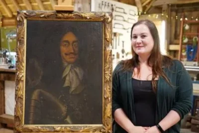 Жінка знайшла у коморі портрет, який виявився цінним раритетом XVII століття - фото 512798
