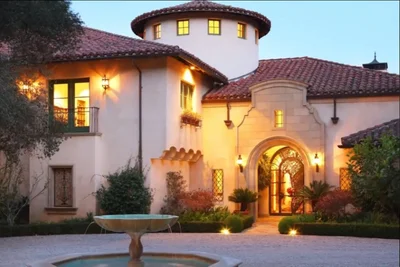 Двейн 'Скеля' Джонсон купив собі новий розкішний будинок за 25 млн доларів - фото 512850