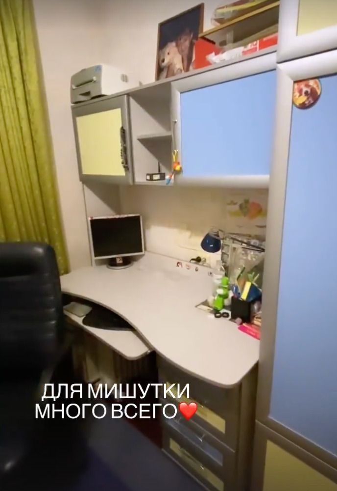 Жена Виктора Павлика показала, в каких скромных условиях жила до переезда в Киев - фото 512912