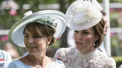 Мама Кейт Миддлтон рассказала о любимых занятиях с внуками