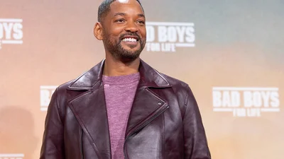 Уилл Смит показал свое пухленькое тело в одних трусах, и этот кадр разорвал сеть