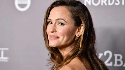 На фоне слухов о романе Бена Аффлека и Джей Ло экс-жена актера сошлась с бывшим