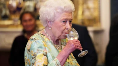 Єлизавета II запустила свій пивний бренд