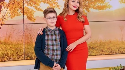 Такий дорослий: Тіна Кароль показала сина, який розмовляє французькою