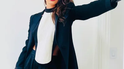 Кара Делевинь продает видео про свою вагину