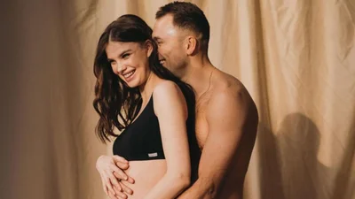 Макс Михайлюк с крошечной дочкой растопил сердца подписчиков