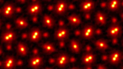 Фізики зробили найчіткіше фото атомів в історії науки - фото 515656