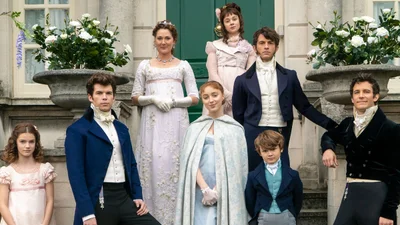 У мережу потрапили фото зі зйомок 2 сезону "Бріджертонів"