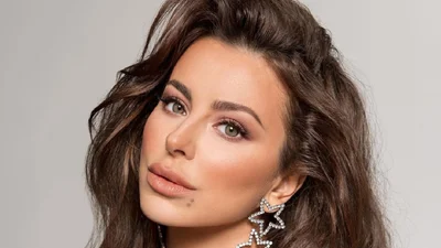 Ани Лорак презентовала новый летний хит "Раздетая"