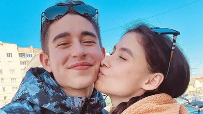 Юный победитель «Голоса страны» Роман Сасанчин женится на любимой