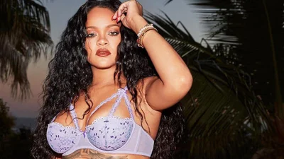 Ріанна похизувалася апетитними сідничками на цих фото в сексі-білизні