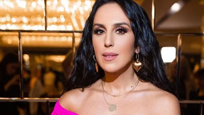 Струнка Джамала одягнула піджак на голе тіло, і це дуже сексуально