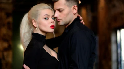 Опять счастлива: Алина Гросу показала, как вместе с любимым праздновала день рождения