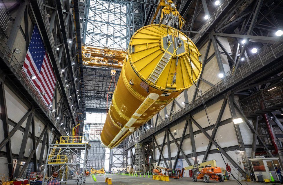 NASA засветило суперракету для полета на Луну - фото 517226