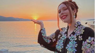 Соня Плакидюк продемонструвала схудлі форми в купальнику